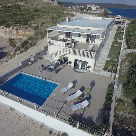 House Anamarija Villa Sevid